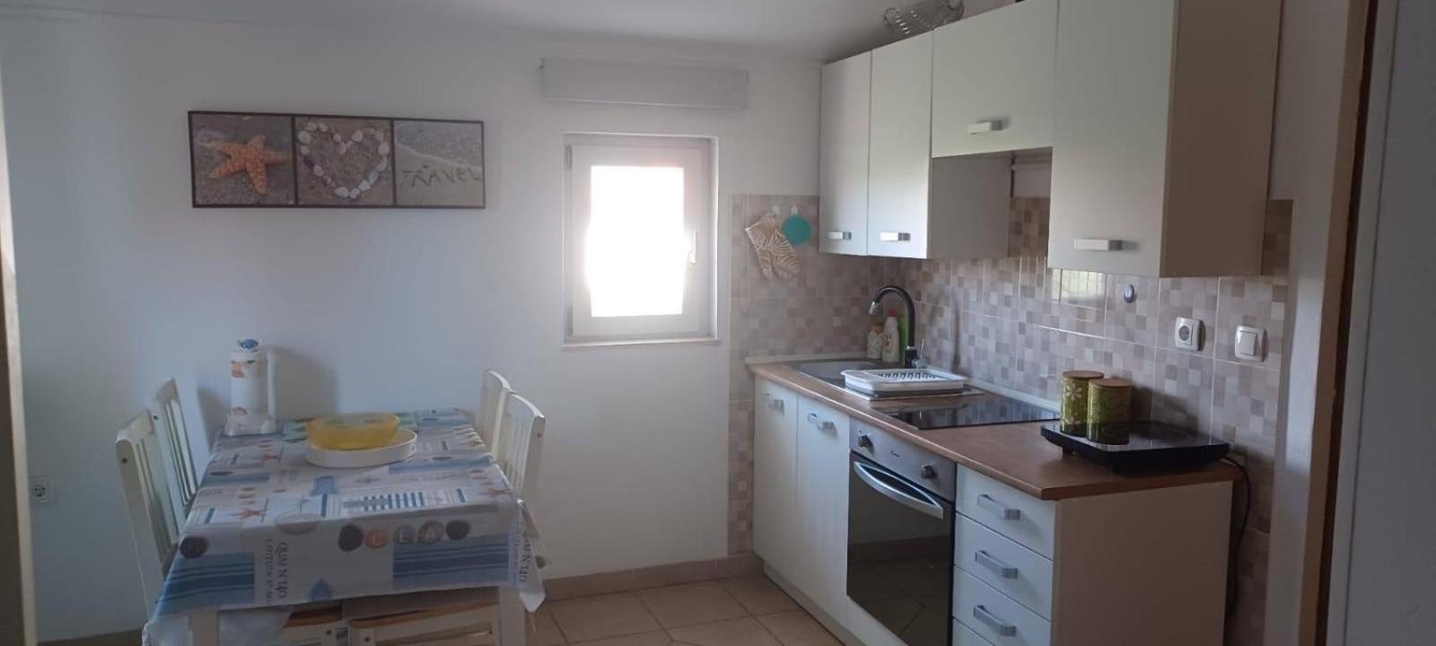 Apartments With A Parking Space Kraj, Pasman - 8213 特孔 外观 照片